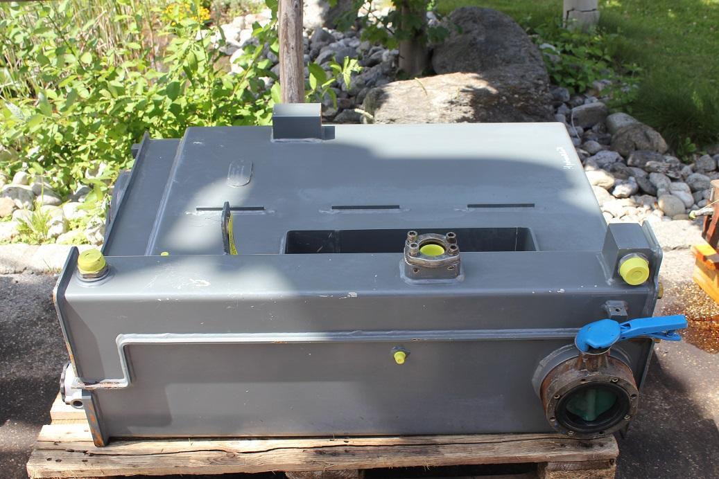 Liebherr R 924 compact - Piezas de recambio para Excavadora de cadenas: foto 3 Liebherr R 924 compact - Piezas de recambio para Excavadora de cadenas: foto 3