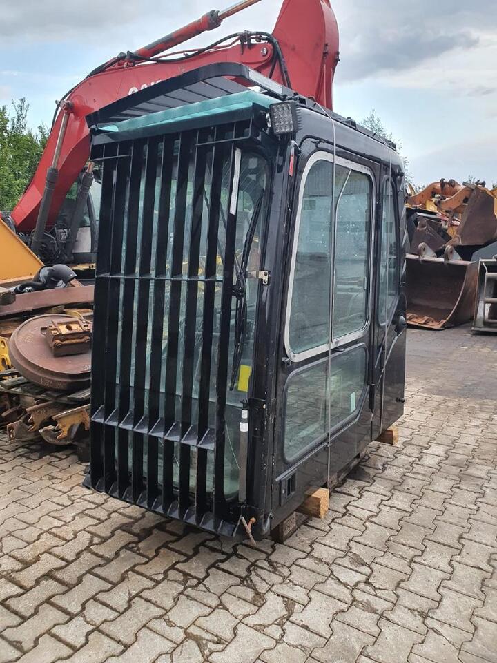 Volvo EC 240 BNLC - Cabina para Maquinaria de construcción: foto 1 Volvo EC 240 BNLC - Cabina para Maquinaria de construcción: foto 1