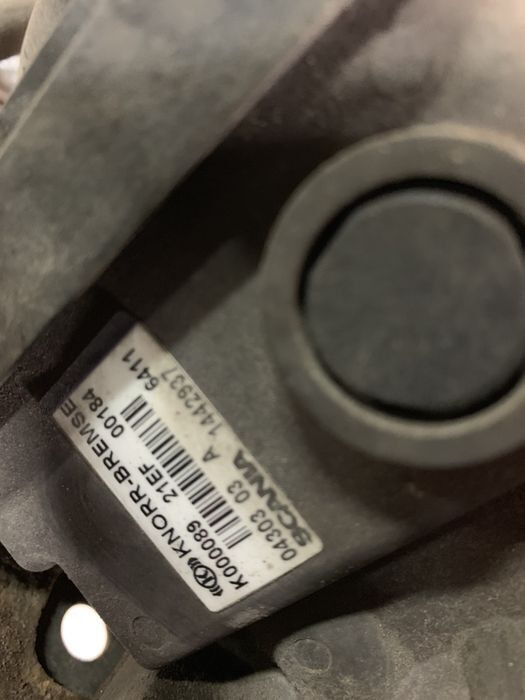 K000089 Scania R - Válvula de freno para Camión: foto 1 K000089 Scania R - Válvula de freno para Camión: foto 1