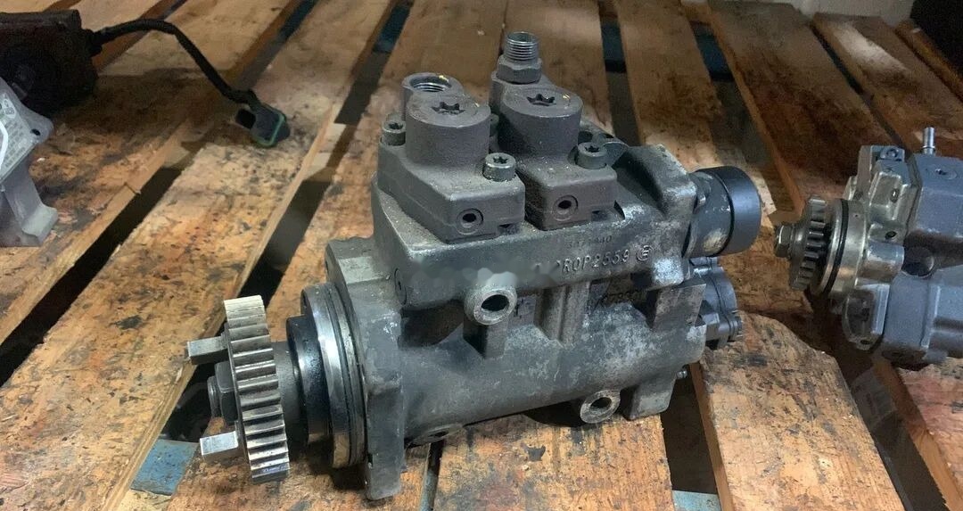 Mercedes-Benz MERCEDES ACTROS MP4 0445020236   Mercedes-Benz - Bomba de combustible para Camión: foto 1 Mercedes-Benz MERCEDES ACTROS MP4 0445020236   Mercedes-Benz - Bomba de combustible para Camión: foto 1