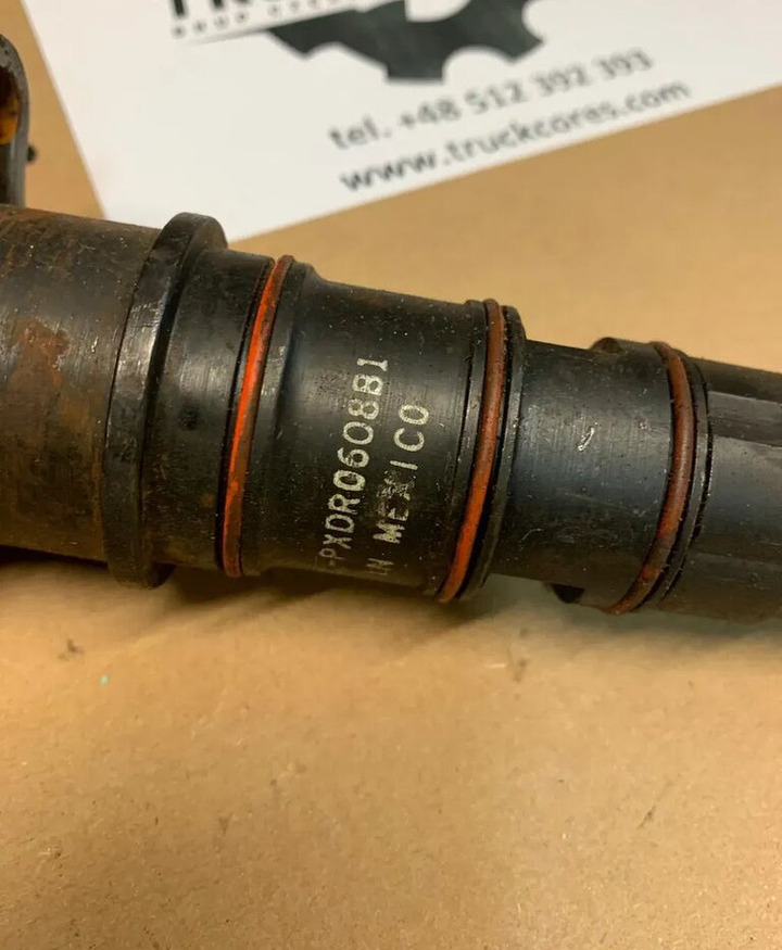 Paliwa Cummins STC 3076130 KTA19 3076130 - Inyector para Camión: foto 2 Paliwa Cummins STC 3076130 KTA19 3076130 - Inyector para Camión: foto 2