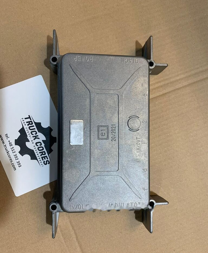 Nowa pokrywa aluminiowa / Dekiel zaworu Wabco D 4801020140 - Piezas de recambio para Camión: foto 2 Nowa pokrywa aluminiowa / Dekiel zaworu Wabco D 4801020140 - Piezas de recambio para Camión: foto 2