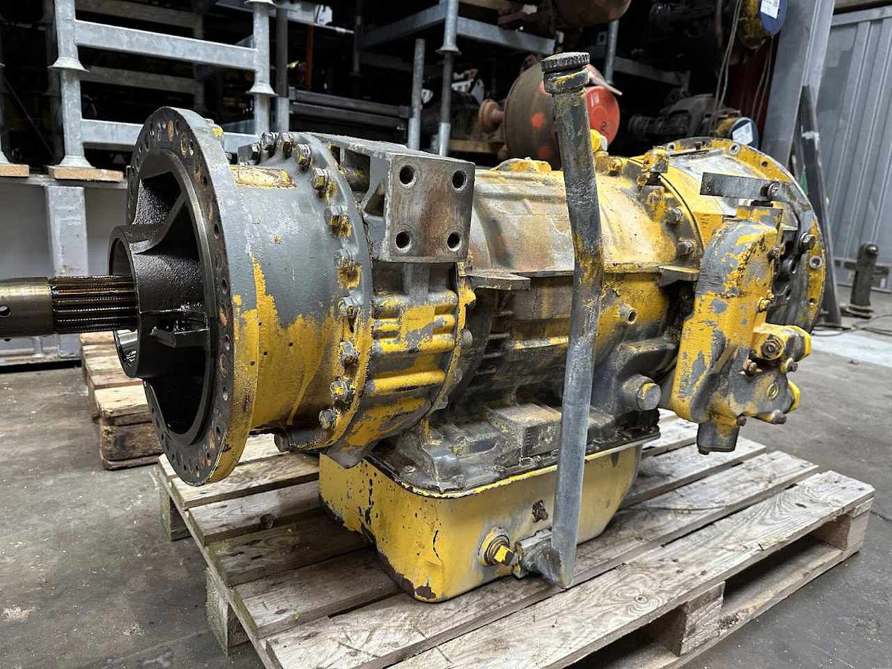 Allison LTM 1160-2 gearbox CLT 755 - Caja de cambios para Grúa: foto 3 Allison LTM 1160-2 gearbox CLT 755 - Caja de cambios para Grúa: foto 3