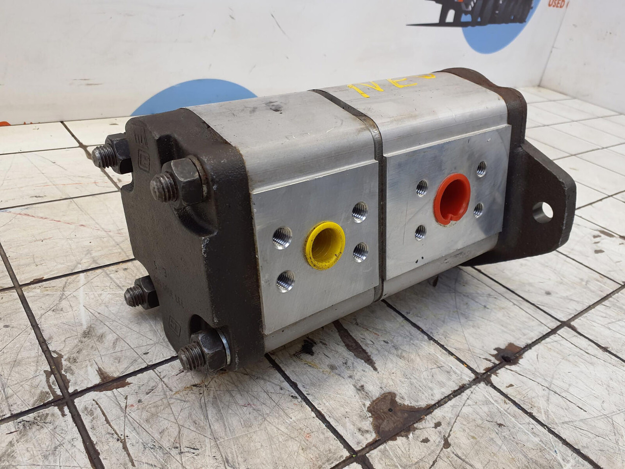CT2 Dual gear pump - Bomba hidráulica para Grúa: foto 4 CT2 Dual gear pump - Bomba hidráulica para Grúa: foto 4