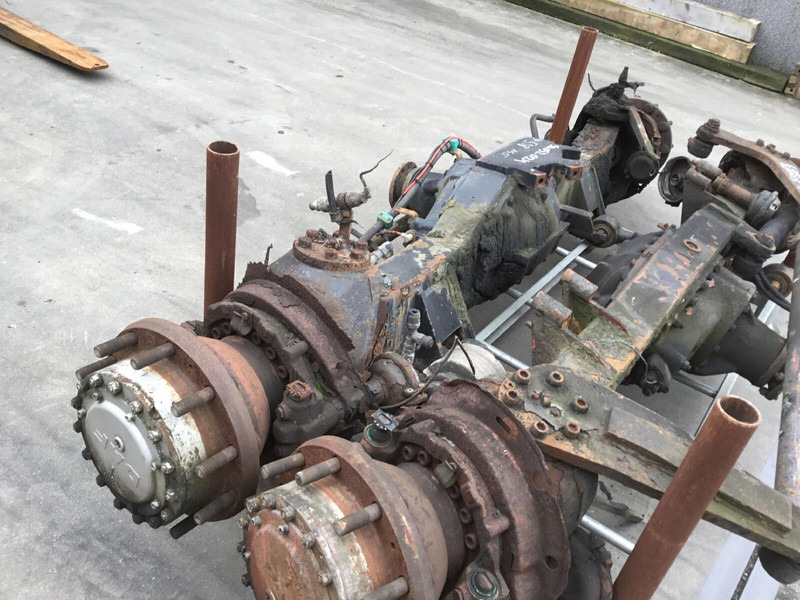 DAF SK 598 axle 5 - Eje y piezas para Grúa: foto 4 DAF SK 598 axle 5 - Eje y piezas para Grúa: foto 4