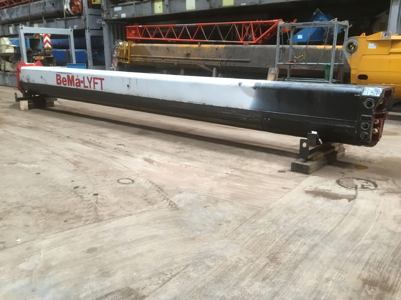 FAUN ATF 50G-3 telescopic section 1 - Brazo para Autogrúa: foto 3 FAUN ATF 50G-3 telescopic section 1 - Brazo para Autogrúa: foto 3