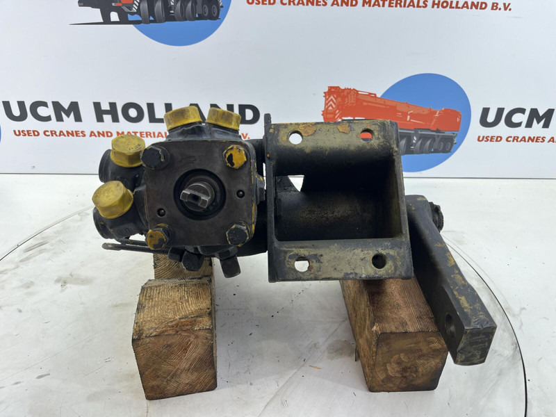 Faun HK 40 steering box - Columna de dirección para Grúa: foto 3 Faun HK 40 steering box - Columna de dirección para Grúa: foto 3