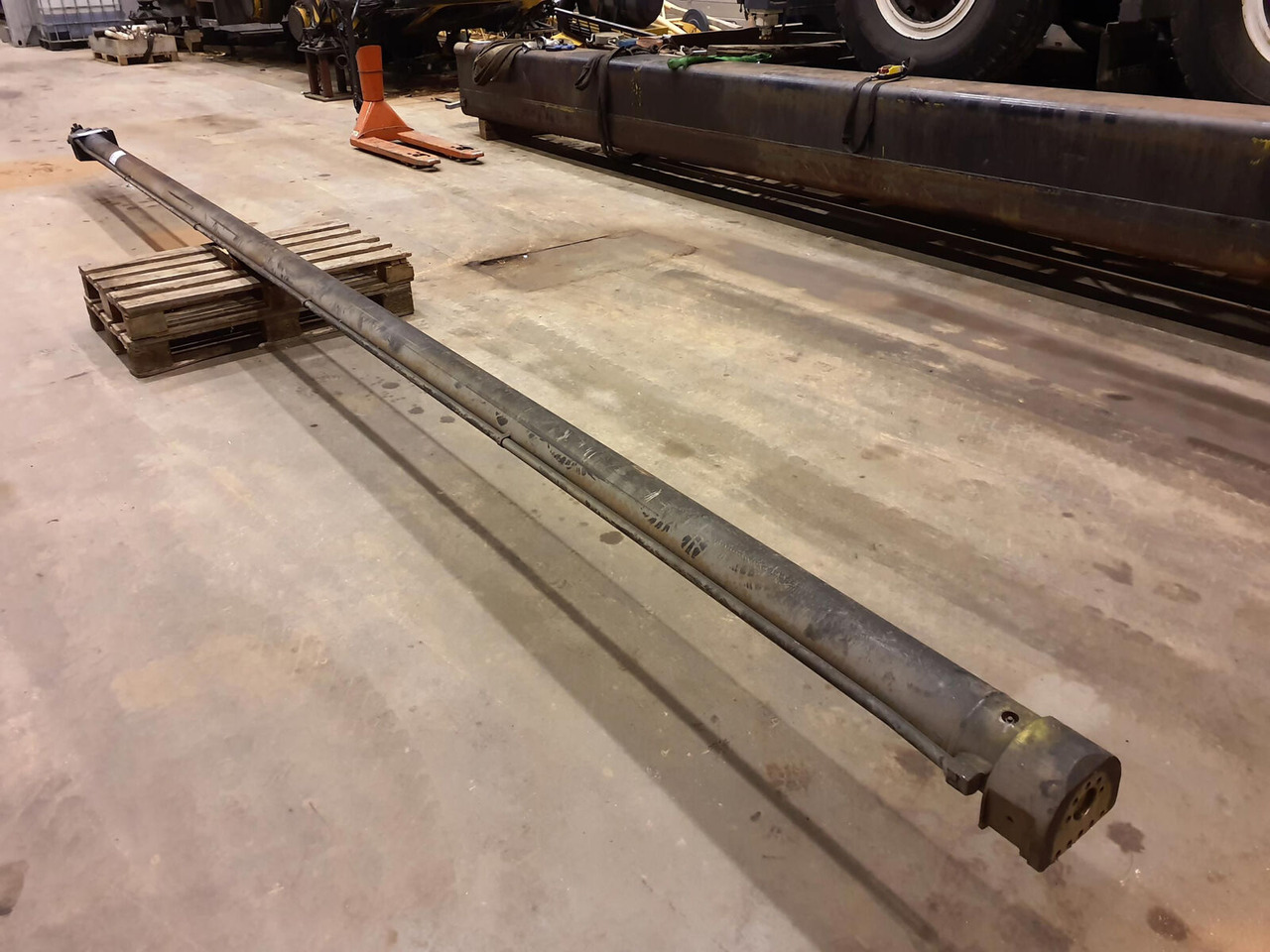 Grove GMK 2035 Telescopic cylinder - Cilindro hidráulico para Autogrúa: foto 3 Grove GMK 2035 Telescopic cylinder - Cilindro hidráulico para Autogrúa: foto 3