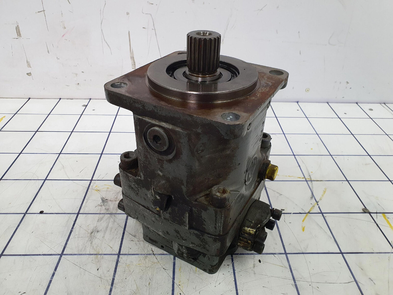 Grove GMK 2035 VARIABLE DISPLACEMENT PUMP - Bomba hidráulica para Autogrúa: foto 3 Grove GMK 2035 VARIABLE DISPLACEMENT PUMP - Bomba hidráulica para Autogrúa: foto 3
