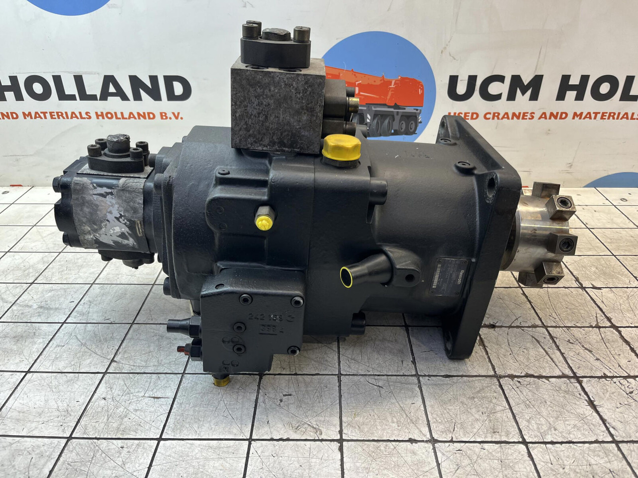 Grove GMK 5100 variable pump - Bomba hidráulica para Autogrúa: foto 1 Grove GMK 5100 variable pump - Bomba hidráulica para Autogrúa: foto 1