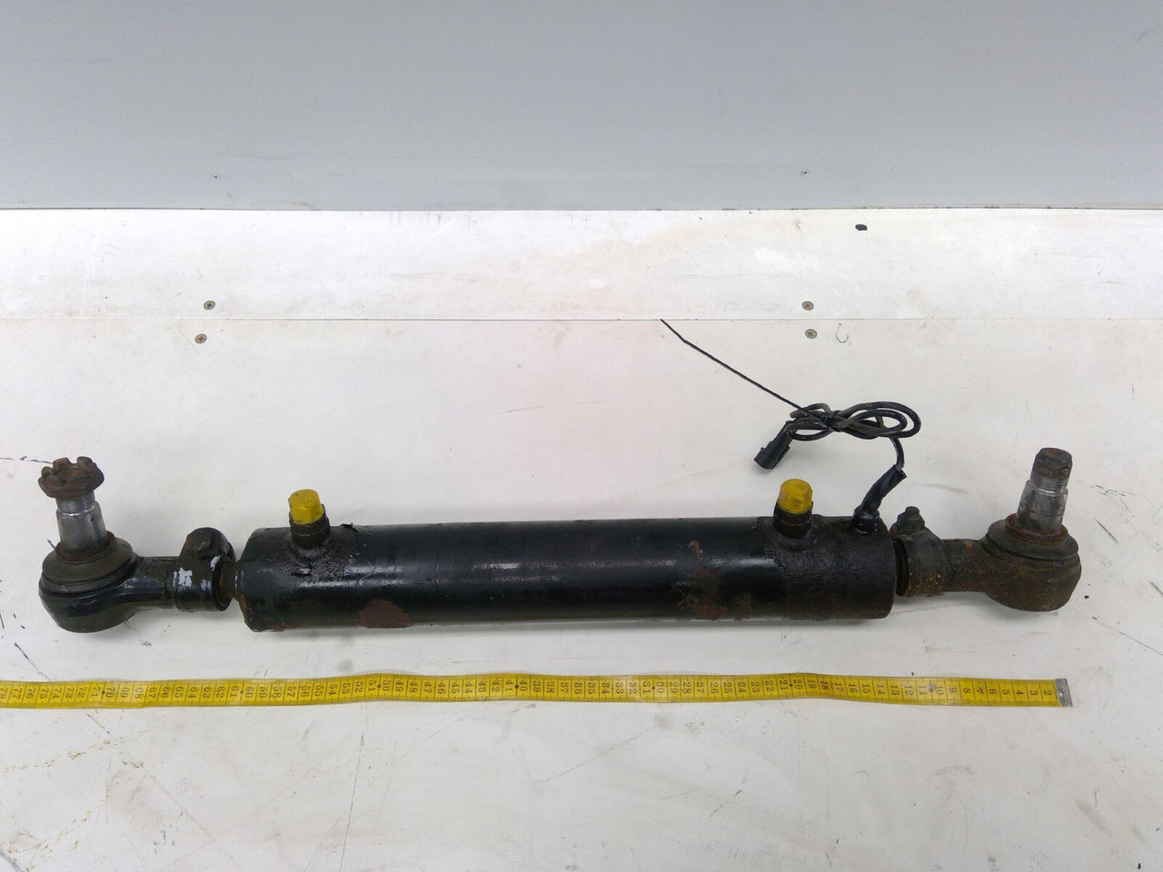Grove Grove GMK 3055 steering cylinder axle 1 right - Cilindro hidráulico para Autogrúa: foto 2 Grove Grove GMK 3055 steering cylinder axle 1 right - Cilindro hidráulico para Autogrúa: foto 2