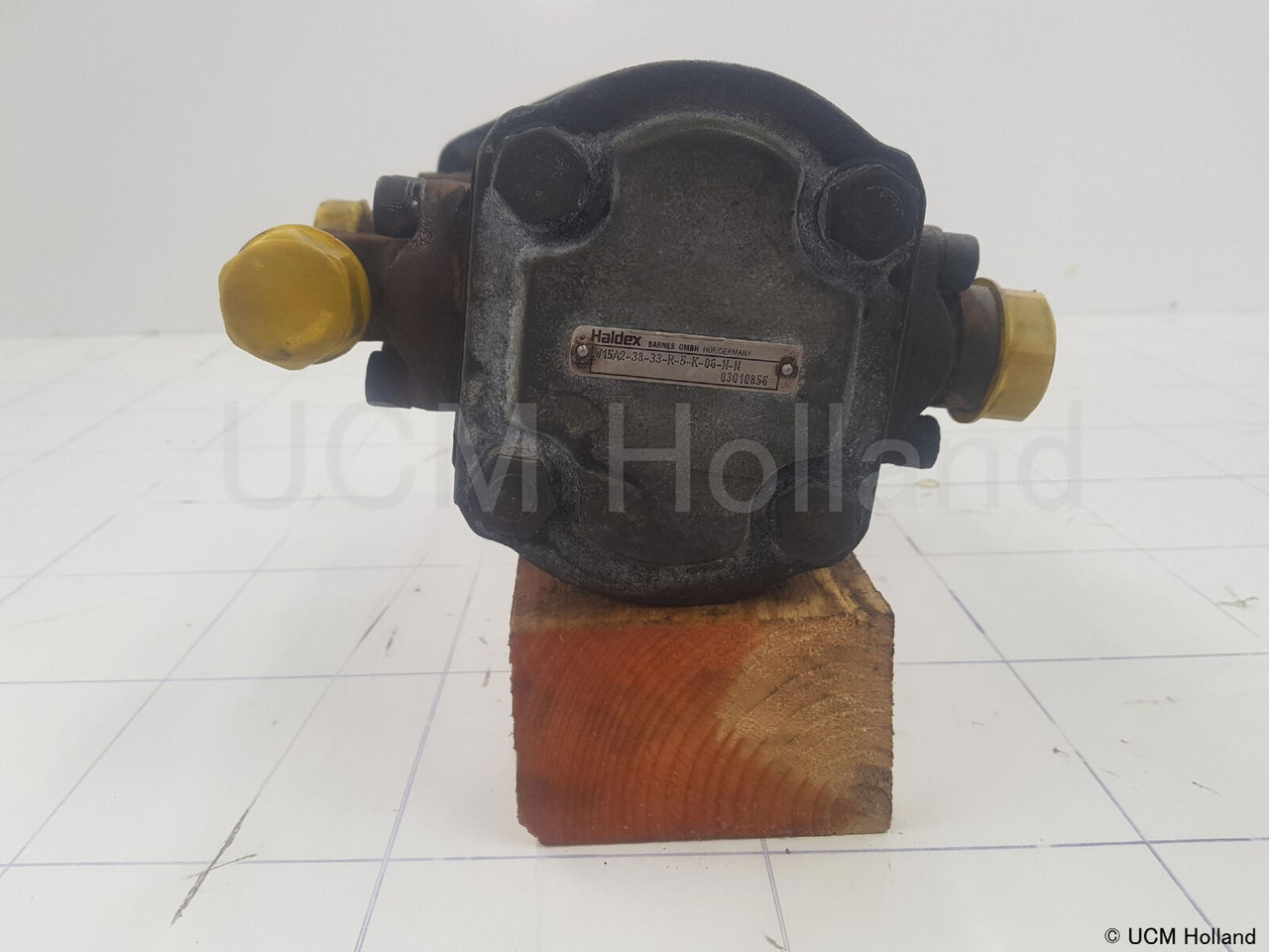 Haldex Haldex Barnes dual gear pump - Bomba hidráulica para Grúa: foto 3 Haldex Haldex Barnes dual gear pump - Bomba hidráulica para Grúa: foto 3