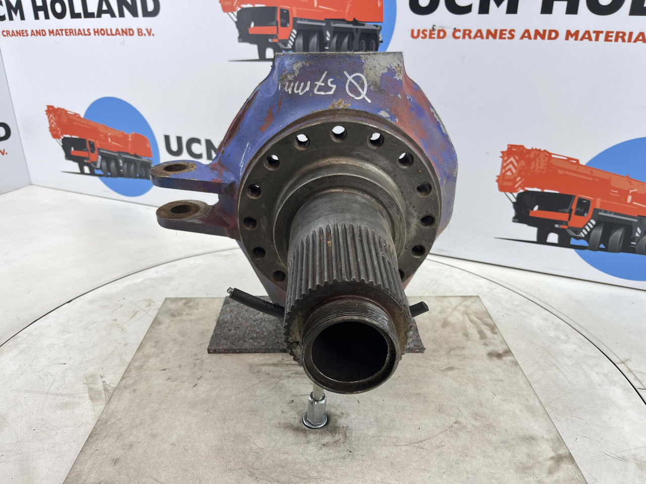 Kessler steering knuckle 16 holes with bracket - Mangueta para Autogrúa: foto 2 Kessler steering knuckle 16 holes with bracket - Mangueta para Autogrúa: foto 2