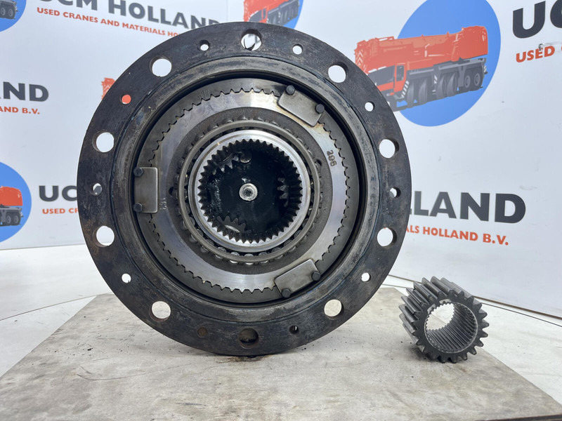 Krupp 70 GMT planetary gear 21-21-63-40-3pl-H135-46 - Suspensión para Grúa: foto 5 Krupp 70 GMT planetary gear 21-21-63-40-3pl-H135-46 - Suspensión para Grúa: foto 5