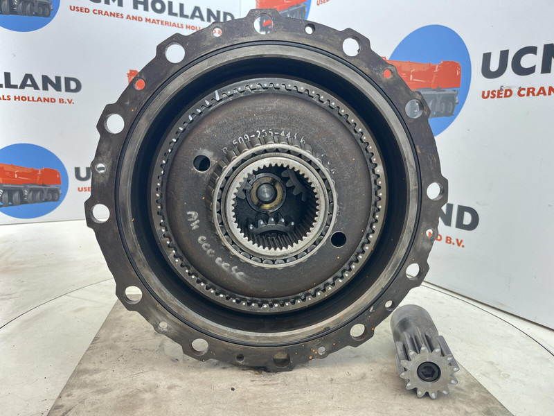 Krupp KMK 3050 planetary gear 12-23-60-34-3pl-H135-46 - Suspensión para Grúa: foto 3 Krupp KMK 3050 planetary gear 12-23-60-34-3pl-H135-46 - Suspensión para Grúa: foto 3