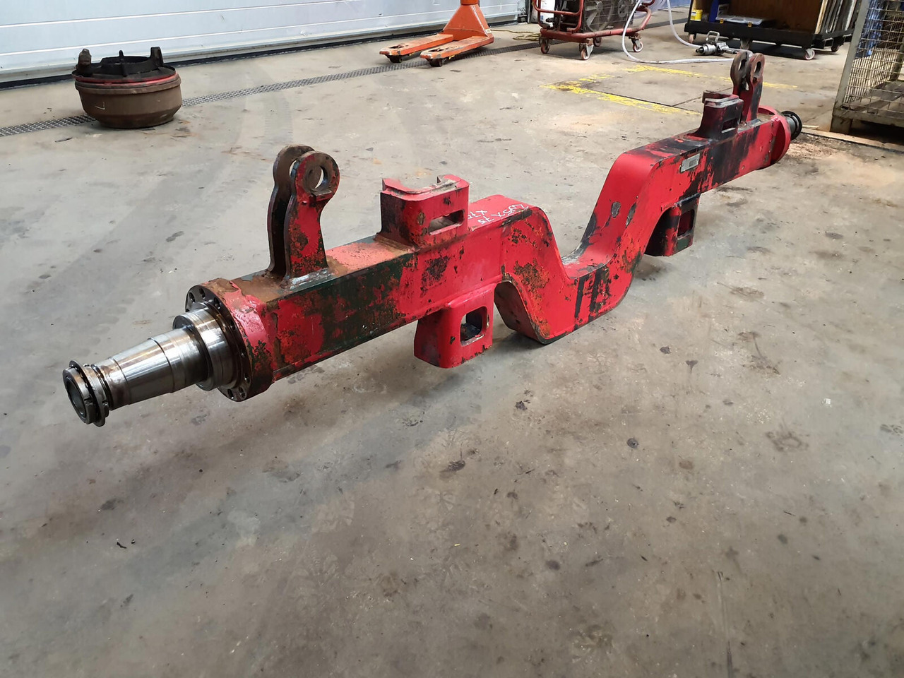 Krupp KMK 5100 axle 3 housing - Eje y piezas para Autogrúa: foto 3 Krupp KMK 5100 axle 3 housing - Eje y piezas para Autogrúa: foto 3