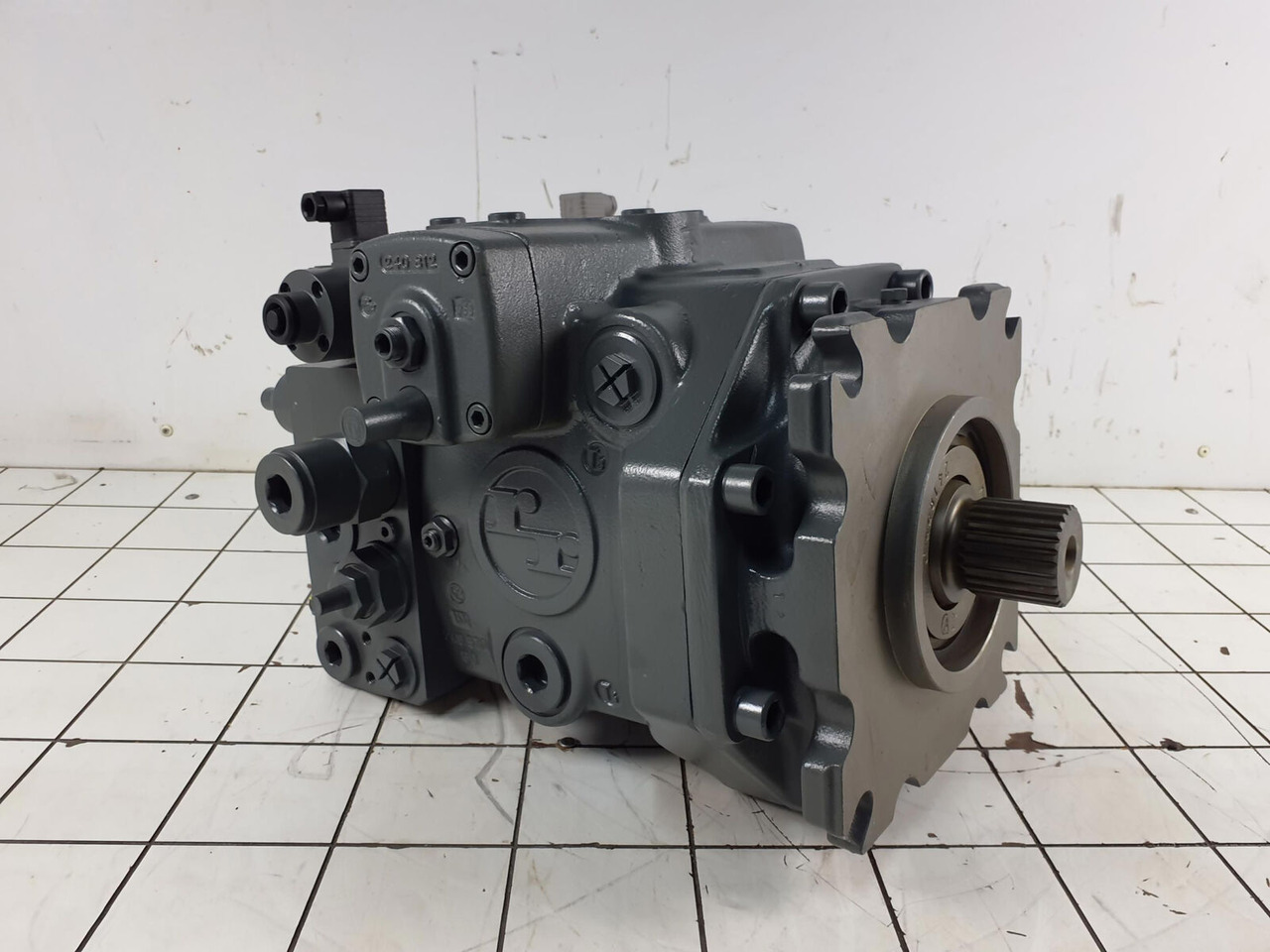 Liebherr A4V250 - Bomba hidráulica para Grúa: foto 1 Liebherr A4V250 - Bomba hidráulica para Grúa: foto 1