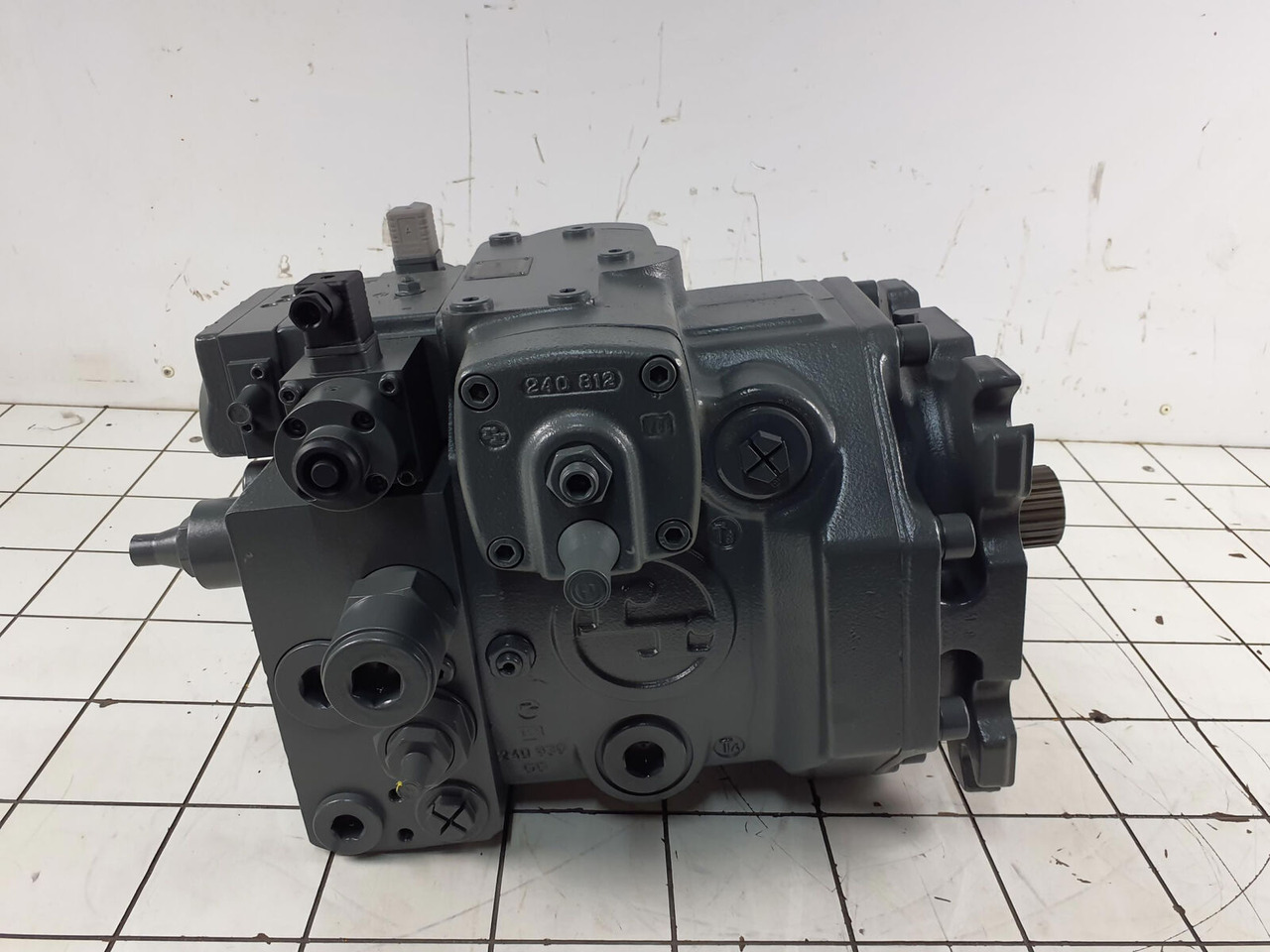 Liebherr Hydraulic Pump A4V250 - Bomba hidráulica para Grúa: foto 2 Liebherr Hydraulic Pump A4V250 - Bomba hidráulica para Grúa: foto 2