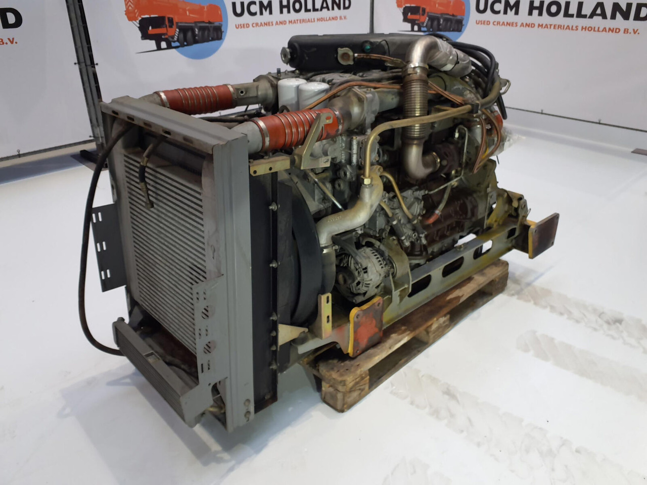 Liebherr LTF 1045 engine D934 S - Motor para Autogrúa: foto 1 Liebherr LTF 1045 engine D934 S - Motor para Autogrúa: foto 1