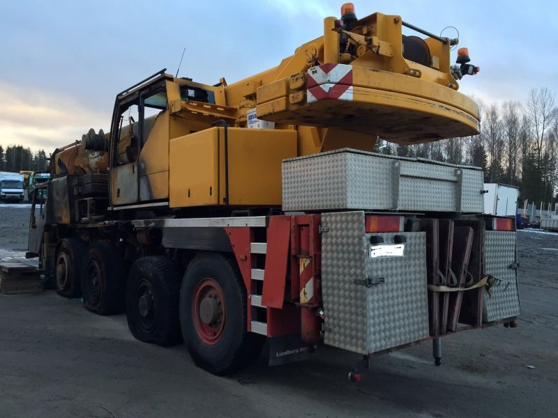 Liebherr LTM 1060-2 - Grúa todo terreno: foto 2 Liebherr LTM 1060-2 - Grúa todo terreno: foto 2