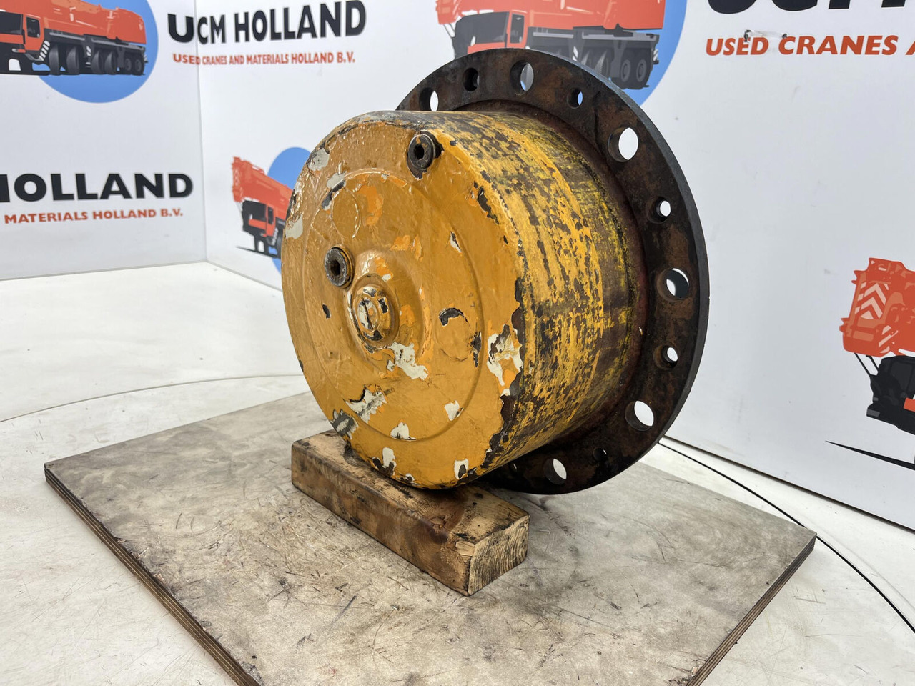 Liebherr LTM 1060 planetary gear 22-25-74-38-3pl-H135-46 - Mando final para Autogrúa: foto 2 Liebherr LTM 1060 planetary gear 22-25-74-38-3pl-H135-46 - Mando final para Autogrúa: foto 2