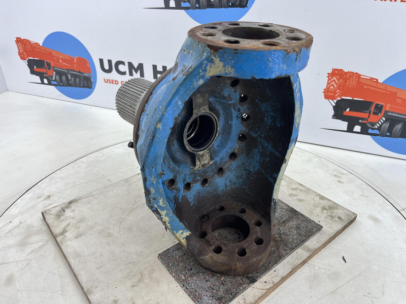Liebherr LTM 1070 Steering knuckle 16 holes axle 4 - Mangueta para Grúa: foto 4 Liebherr LTM 1070 Steering knuckle 16 holes axle 4 - Mangueta para Grúa: foto 4
