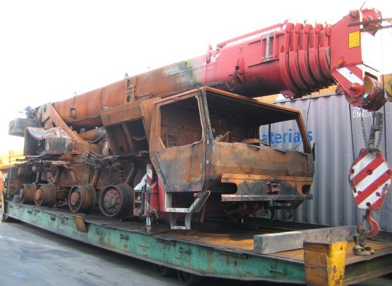 Liebherr LTM 1080-1 for parts - Grúa todo terreno: foto 1 Liebherr LTM 1080-1 for parts - Grúa todo terreno: foto 1
