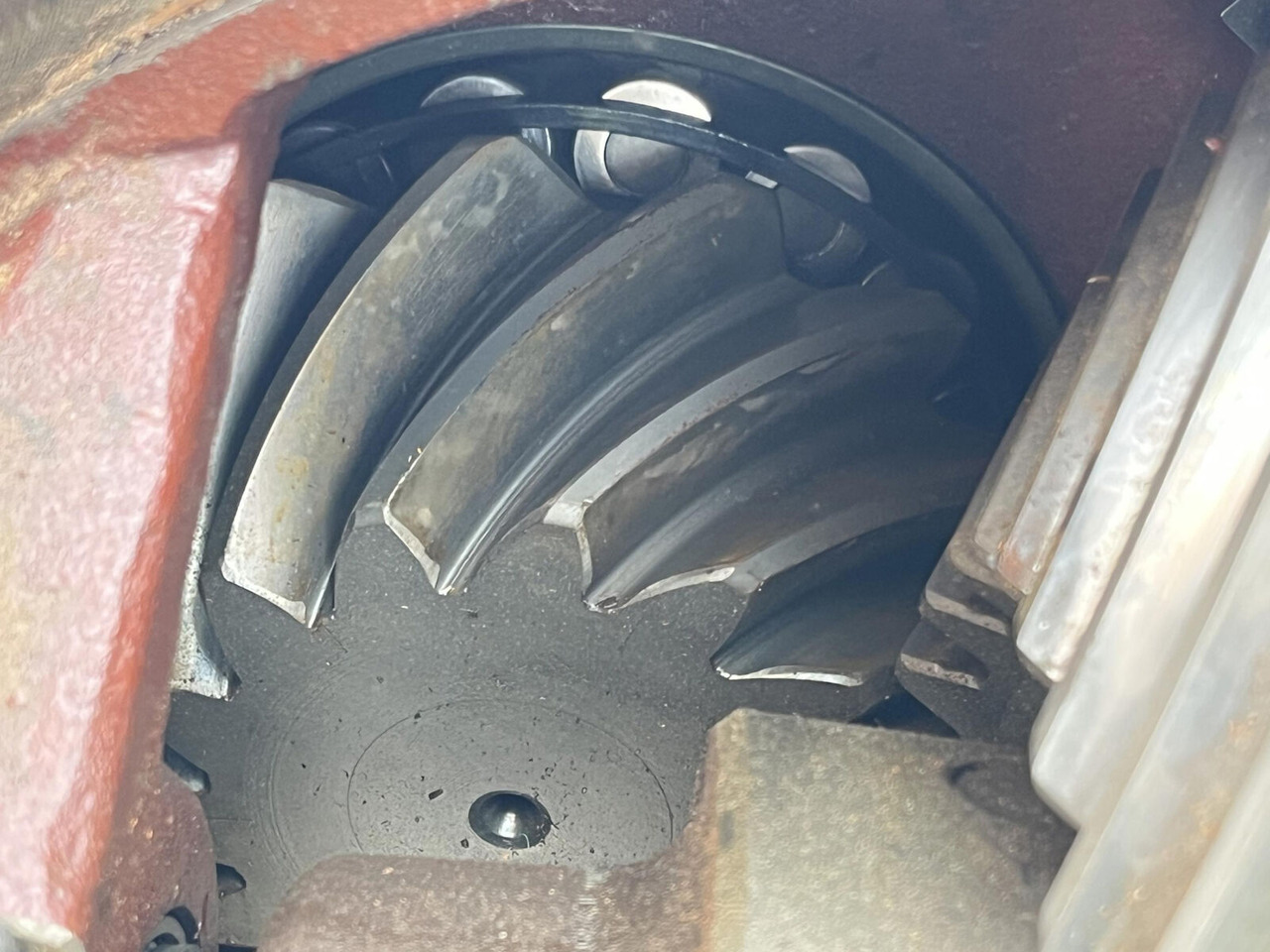 Liebherr LTM 1090/2 mid differential 14x34 axle 2 - Diferencial para Autogrúa: foto 5 Liebherr LTM 1090/2 mid differential 14x34 axle 2 - Diferencial para Autogrúa: foto 5