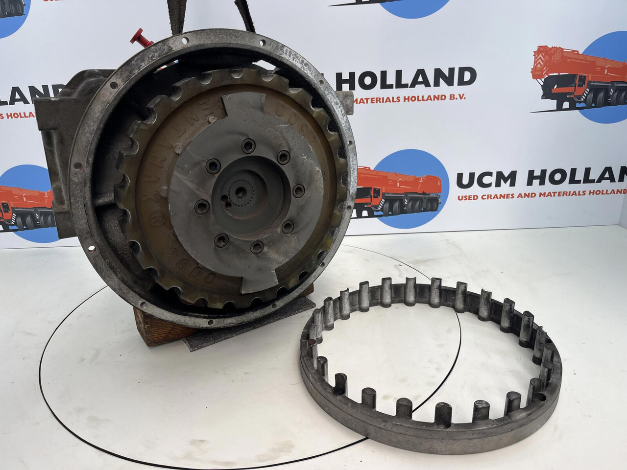 Liebherr LTM 1200/1 Distributor gearbox with coupling - Caja de cambios para Autogrúa: foto 5 Liebherr LTM 1200/1 Distributor gearbox with coupling - Caja de cambios para Autogrúa: foto 5