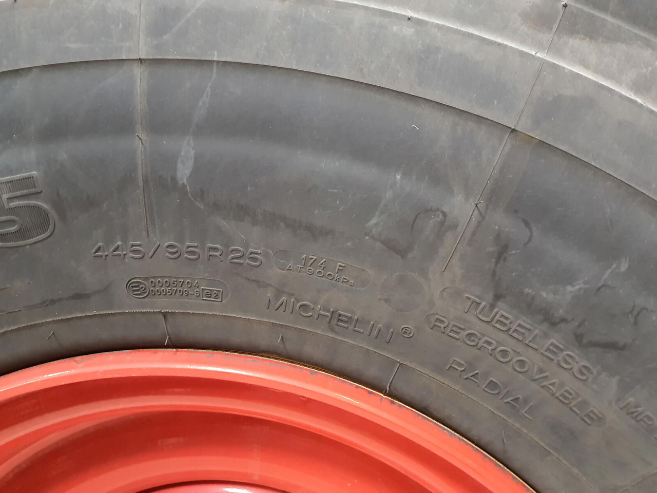 Michelin Wheel 445/95R25 10 12 1p - Rueda completa: foto 5 Michelin Wheel 445/95R25 10 12 1p - Rueda completa: foto 5