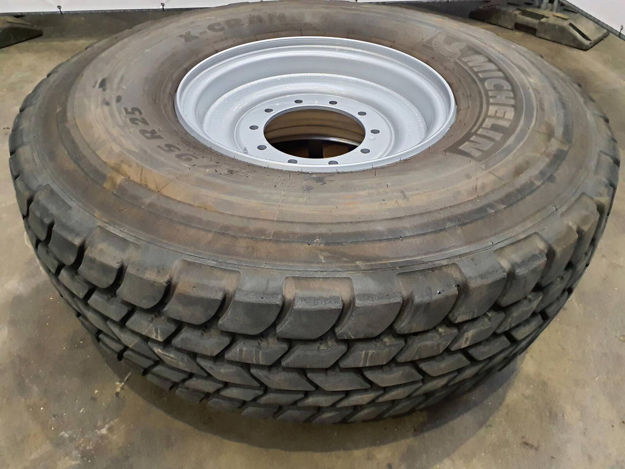 Michelin Wheel 445/95R25 10 12.3 1p - Rueda completa: foto 2 Michelin Wheel 445/95R25 10 12.3 1p - Rueda completa: foto 2