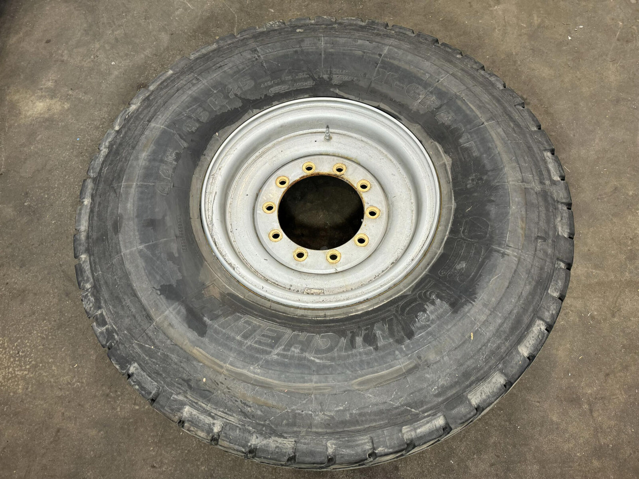 Michelin Wheel 445/95R25 10 12.3 1p - Rueda completa: foto 1 Michelin Wheel 445/95R25 10 12.3 1p - Rueda completa: foto 1