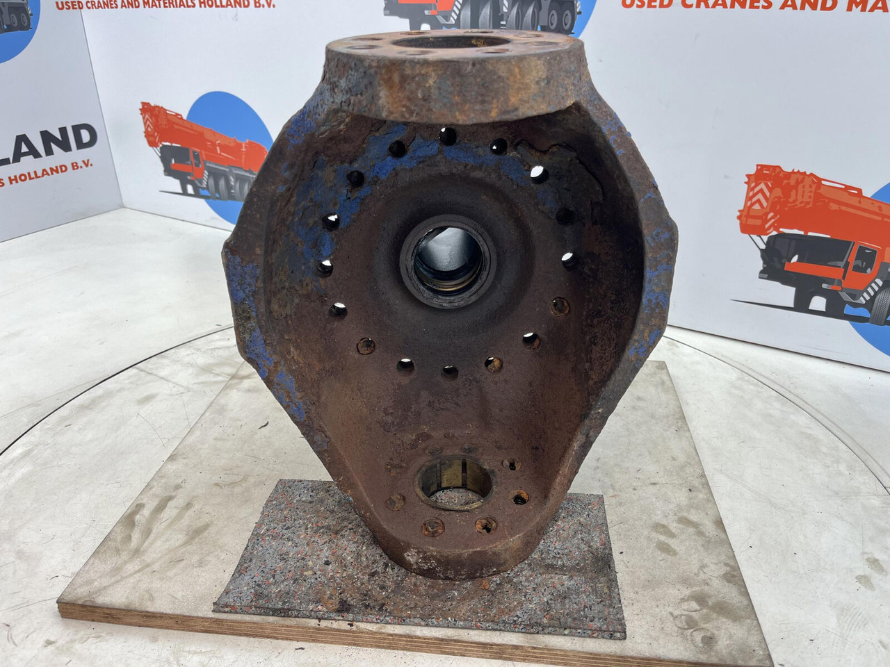 Terex AC 205 Steering knuckle 16 holes axle 4 - Mangueta para Autogrúa: foto 5 Terex AC 205 Steering knuckle 16 holes axle 4 - Mangueta para Autogrúa: foto 5