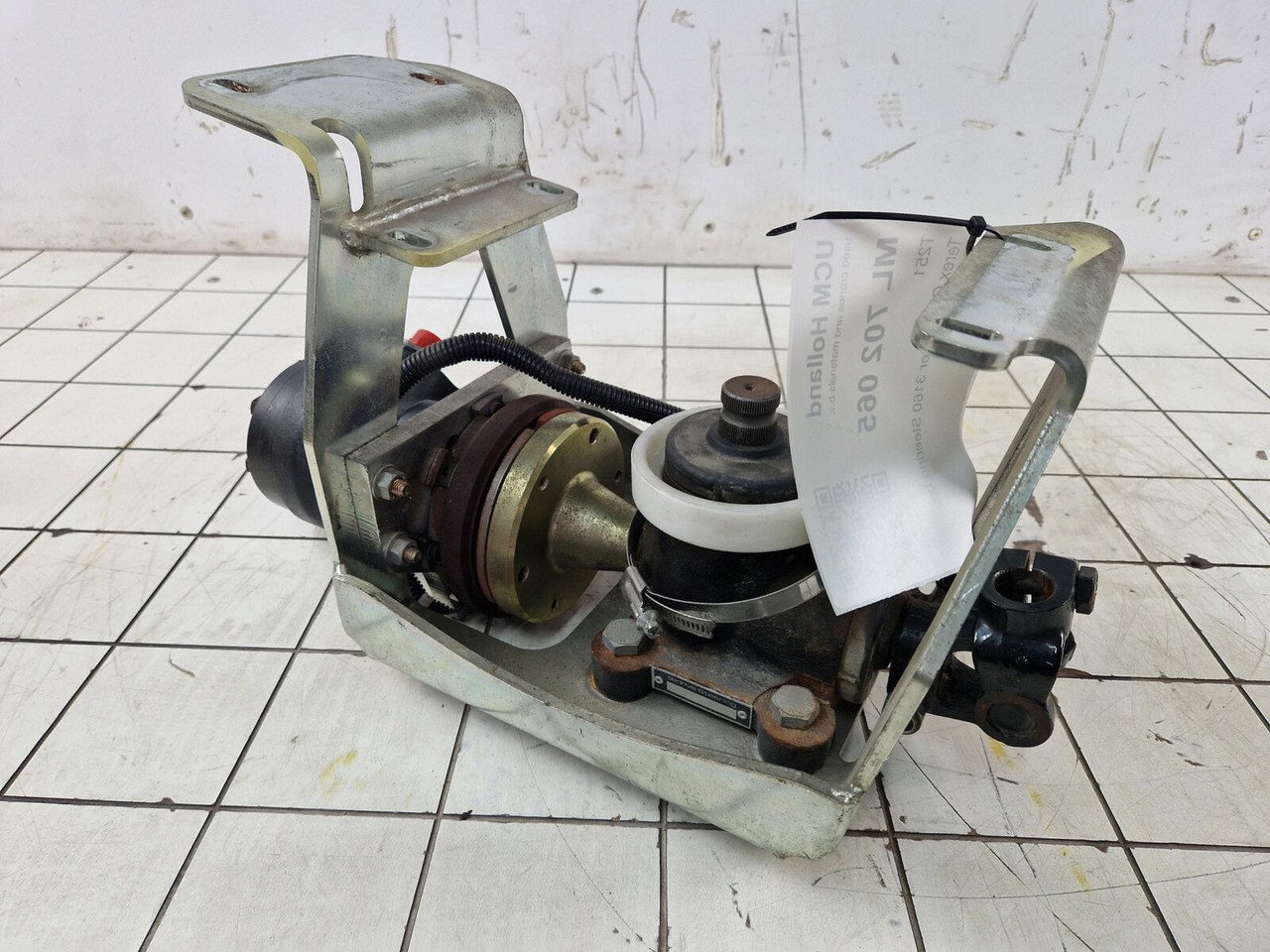 Terex Challenger 3160 Steering box - Caja de dirección para Autogrúa: foto 4 Terex Challenger 3160 Steering box - Caja de dirección para Autogrúa: foto 4