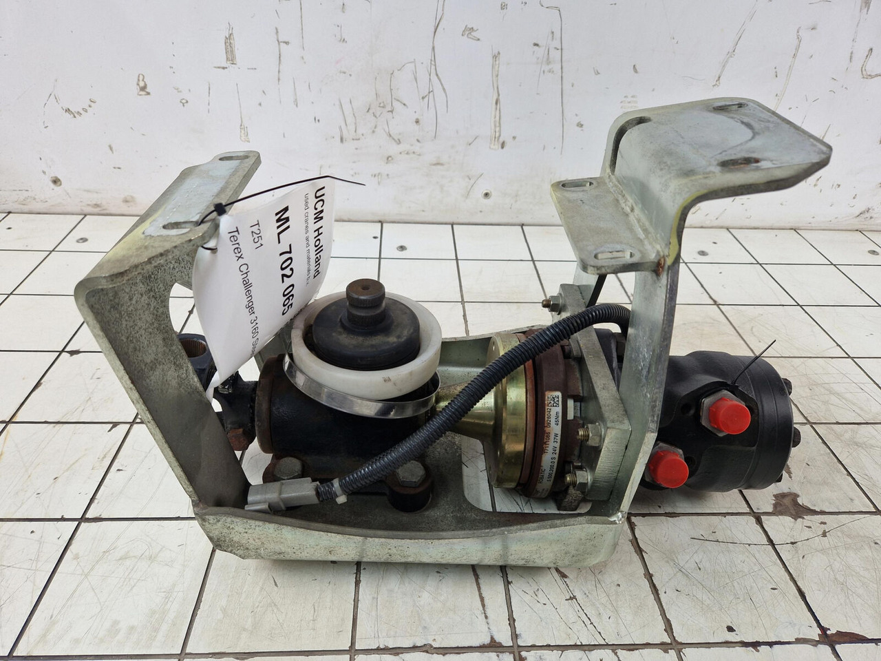 Terex Challenger 3160 Steering box - Caja de dirección para Autogrúa: foto 1 Terex Challenger 3160 Steering box - Caja de dirección para Autogrúa: foto 1