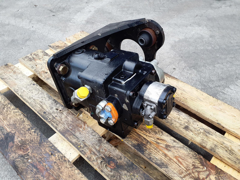 Terex Terex Challenger 3160 Hydraulic pump - Bomba hidráulica para Grúa: foto 1 Terex Terex Challenger 3160 Hydraulic pump - Bomba hidráulica para Grúa: foto 1