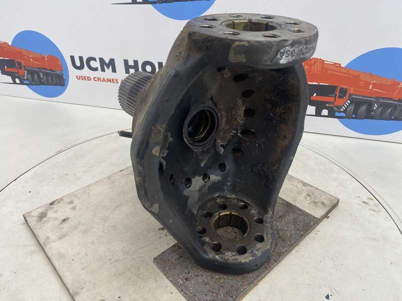 Terex Terex Demag AC 35 Steering knuckle 16 holes axle 1 - Mangueta para Grúa: foto 4 Terex Terex Demag AC 35 Steering knuckle 16 holes axle 1 - Mangueta para Grúa: foto 4