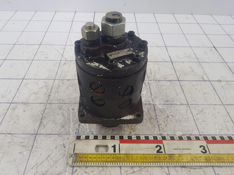 ZF AMK 85-53 emergency steering pump - Bomba hidráulica para Grúa: foto 1 ZF AMK 85-53 emergency steering pump - Bomba hidráulica para Grúa: foto 1