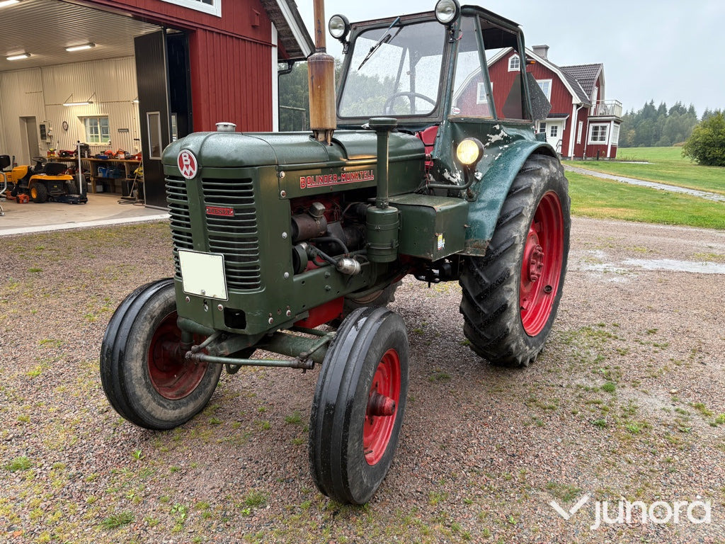 BM Traktor 1956 - Tractor: foto 1 BM Traktor 1956 - Tractor: foto 1