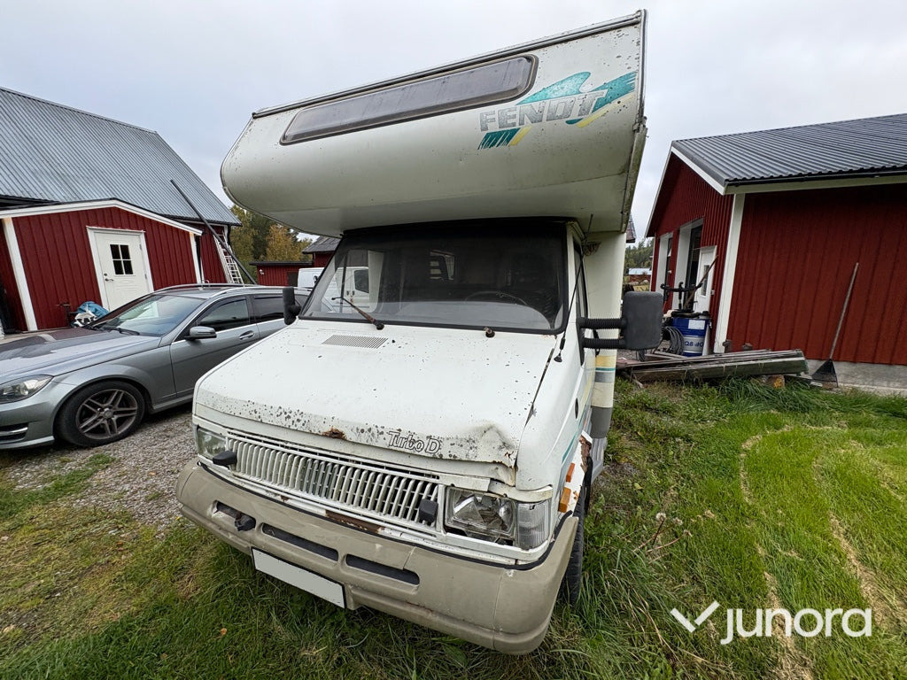 Fiat Ducato Fendt 640 SK Husbil - Autocaravana capuchina: foto 2 Fiat Ducato Fendt 640 SK Husbil - Autocaravana capuchina: foto 2