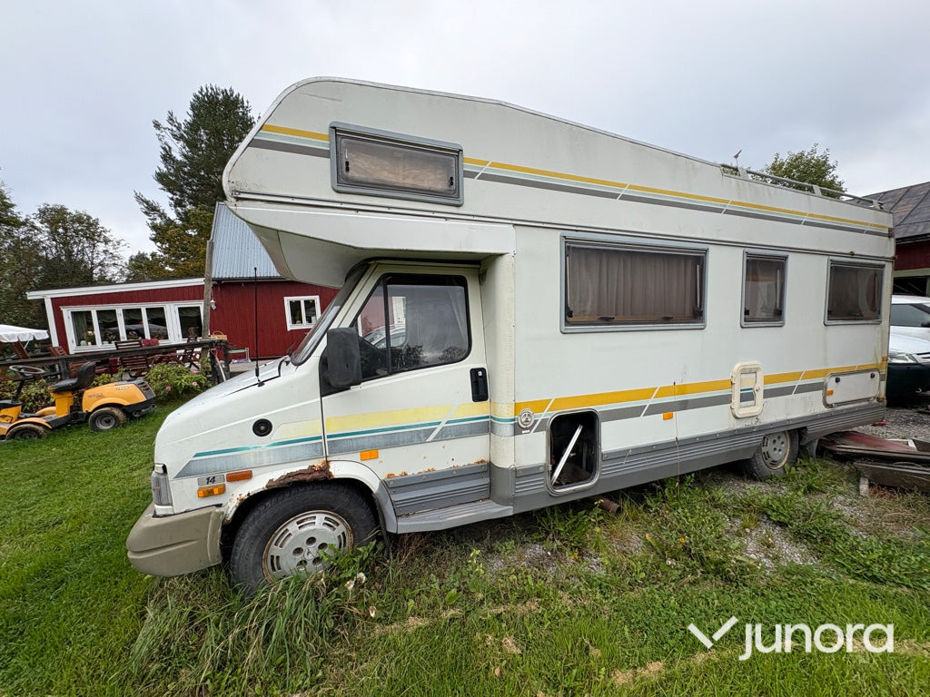 Fiat Ducato Fendt 640 SK Husbil - Autocaravana capuchina: foto 5 Fiat Ducato Fendt 640 SK Husbil - Autocaravana capuchina: foto 5