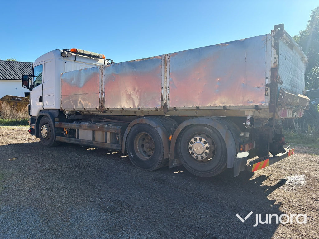 Lastbil Scania R124LB6X24NB470 - Camión volquete: foto 3 Lastbil Scania R124LB6X24NB470 - Camión volquete: foto 3