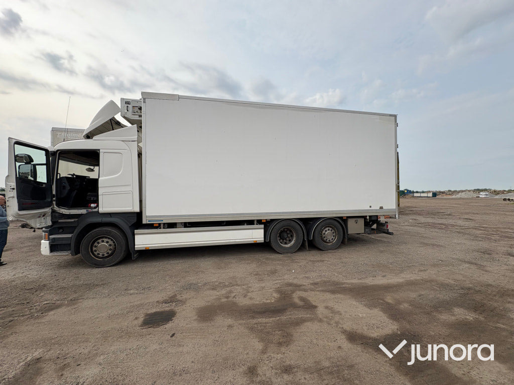 Lastbil Scania R450 med kyl - Camión frigorífico: foto 1 Lastbil Scania R450 med kyl - Camión frigorífico: foto 1