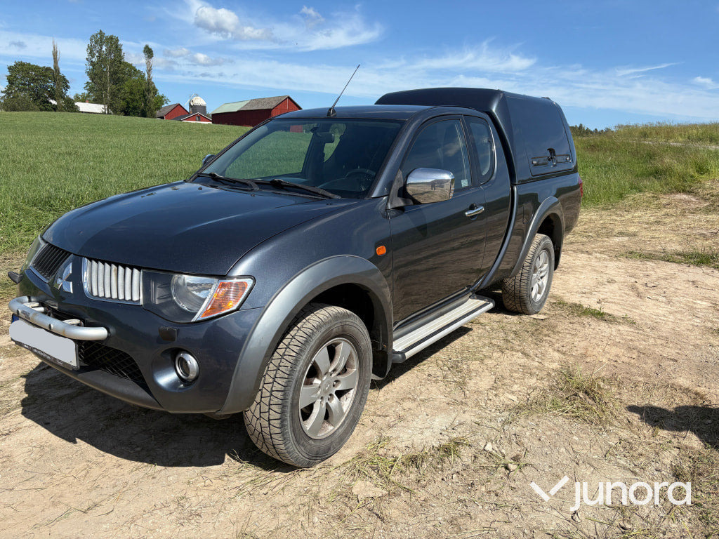 Mitsubishi L200 - Pick-up: foto 3 Mitsubishi L200 - Pick-up: foto 3
