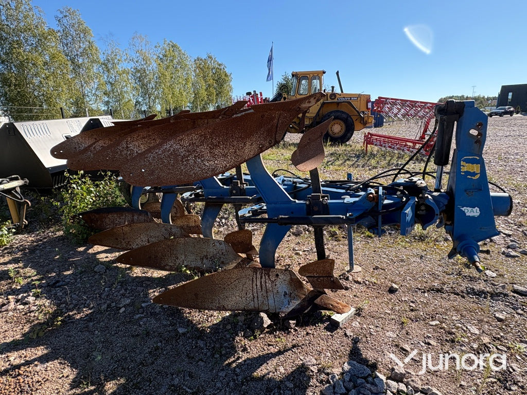 Överum fyrskärig växelplog - Arado: foto 3 Överum fyrskärig växelplog - Arado: foto 3