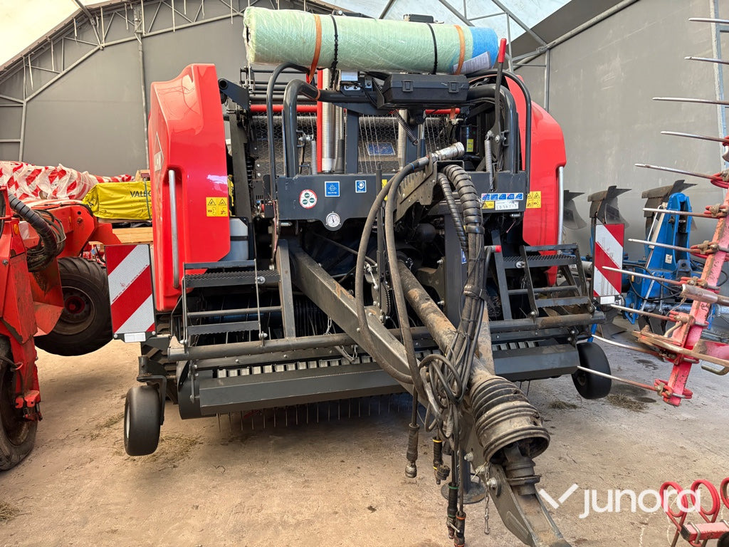 Rundbalspress & Inplastare - Kuhn FBP 3135 Intelliwrap - Rotoempacadora, Encintadora de pacas: foto 3 Rundbalspress & Inplastare - Kuhn FBP 3135 Intelliwrap - Rotoempacadora, Encintadora de pacas: foto 3