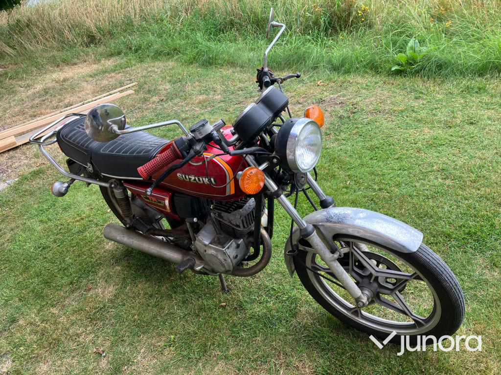 SUZUKI TR 125 GE - Motocicleta: foto 3 SUZUKI TR 125 GE - Motocicleta: foto 3