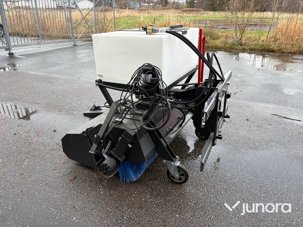 Sopvalls - PADAGAS, Fox 130BH - Barredora cucharón: foto 1 Sopvalls - PADAGAS, Fox 130BH - Barredora cucharón: foto 1