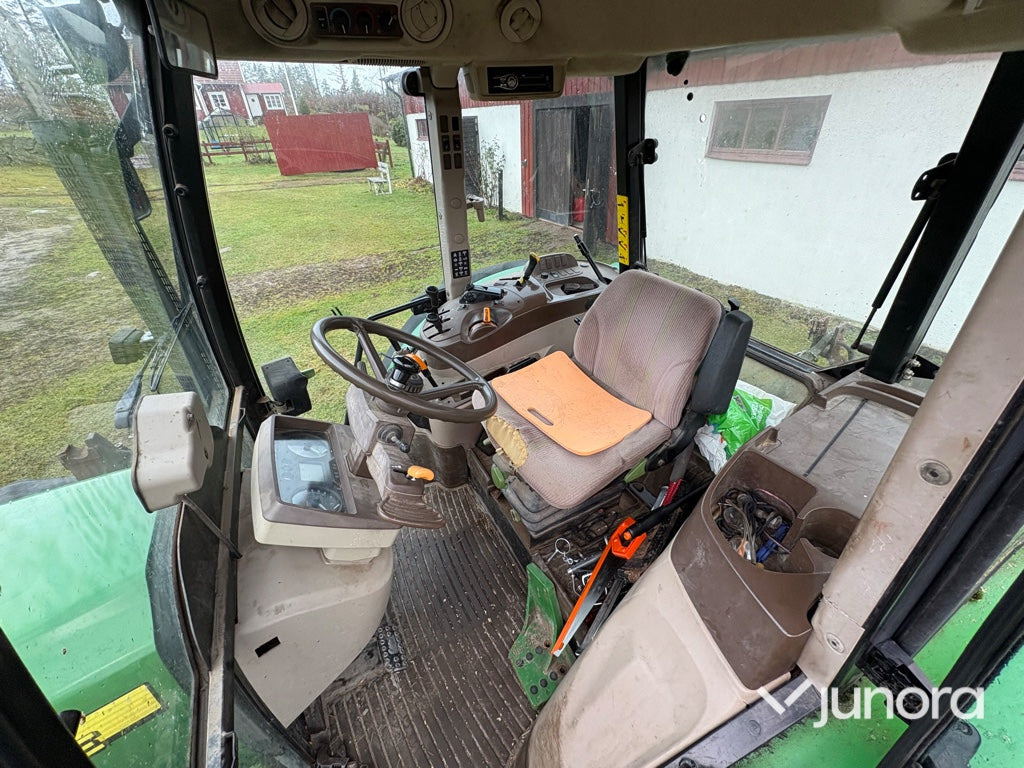 Tractor Traktor - John Deere 5820: foto 12