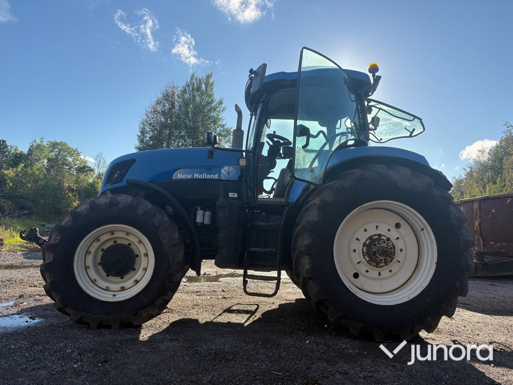 Traktor - New Holland T7040 - Tractor: foto 4 Traktor - New Holland T7040 - Tractor: foto 4
